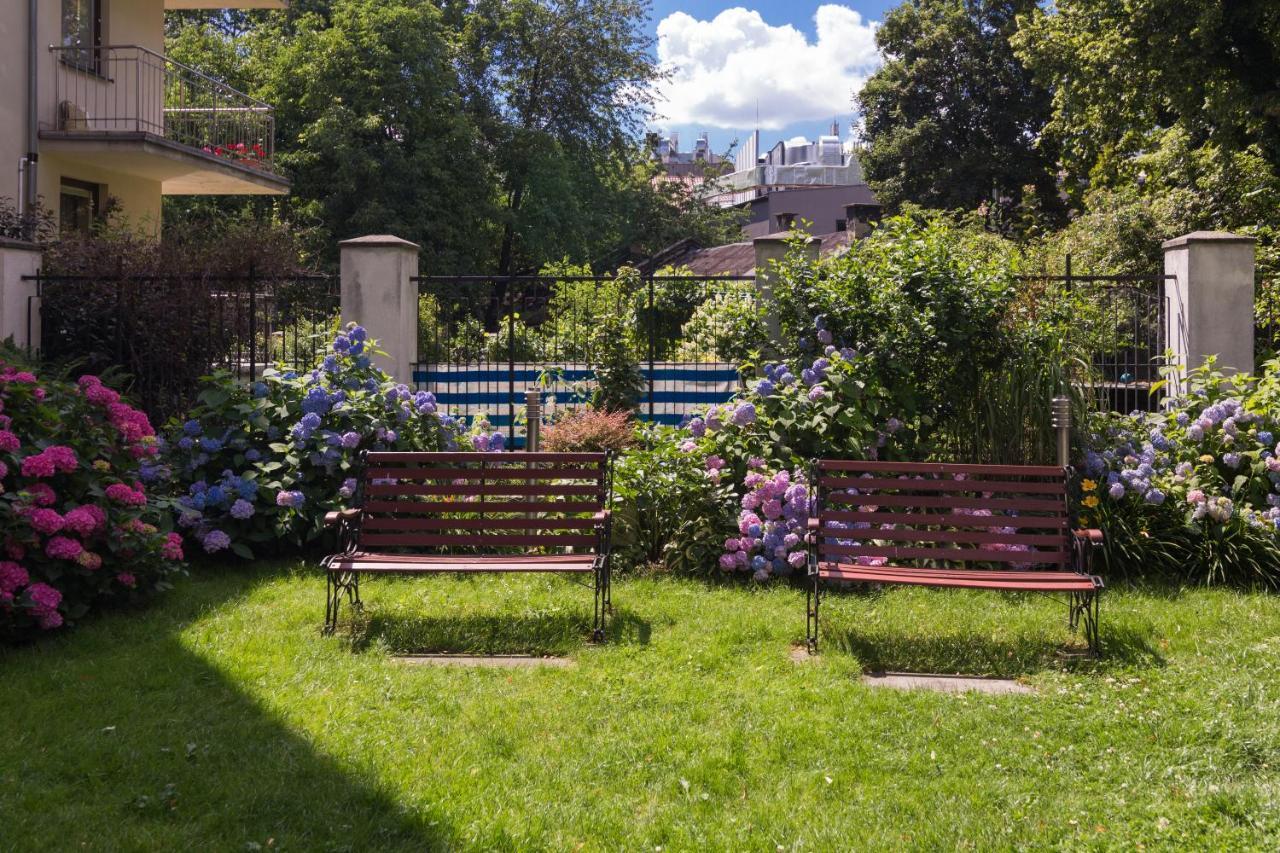 Garden Studio In The Old Town Daire Krakow Dış mekan fotoğraf